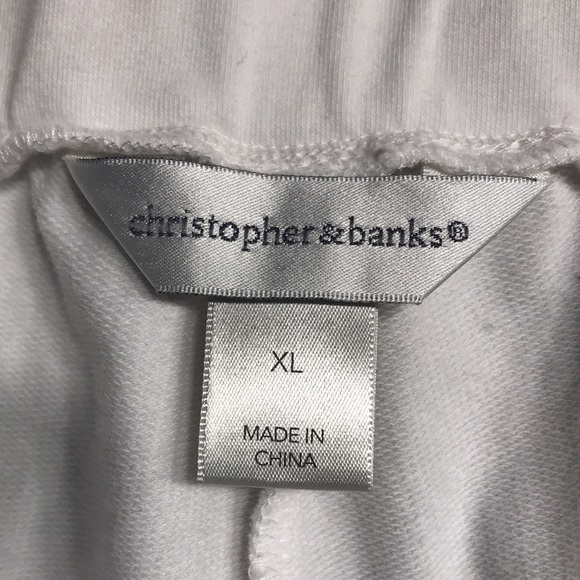 Christopher & Banks Pull On Capri - Picture 5 of 11